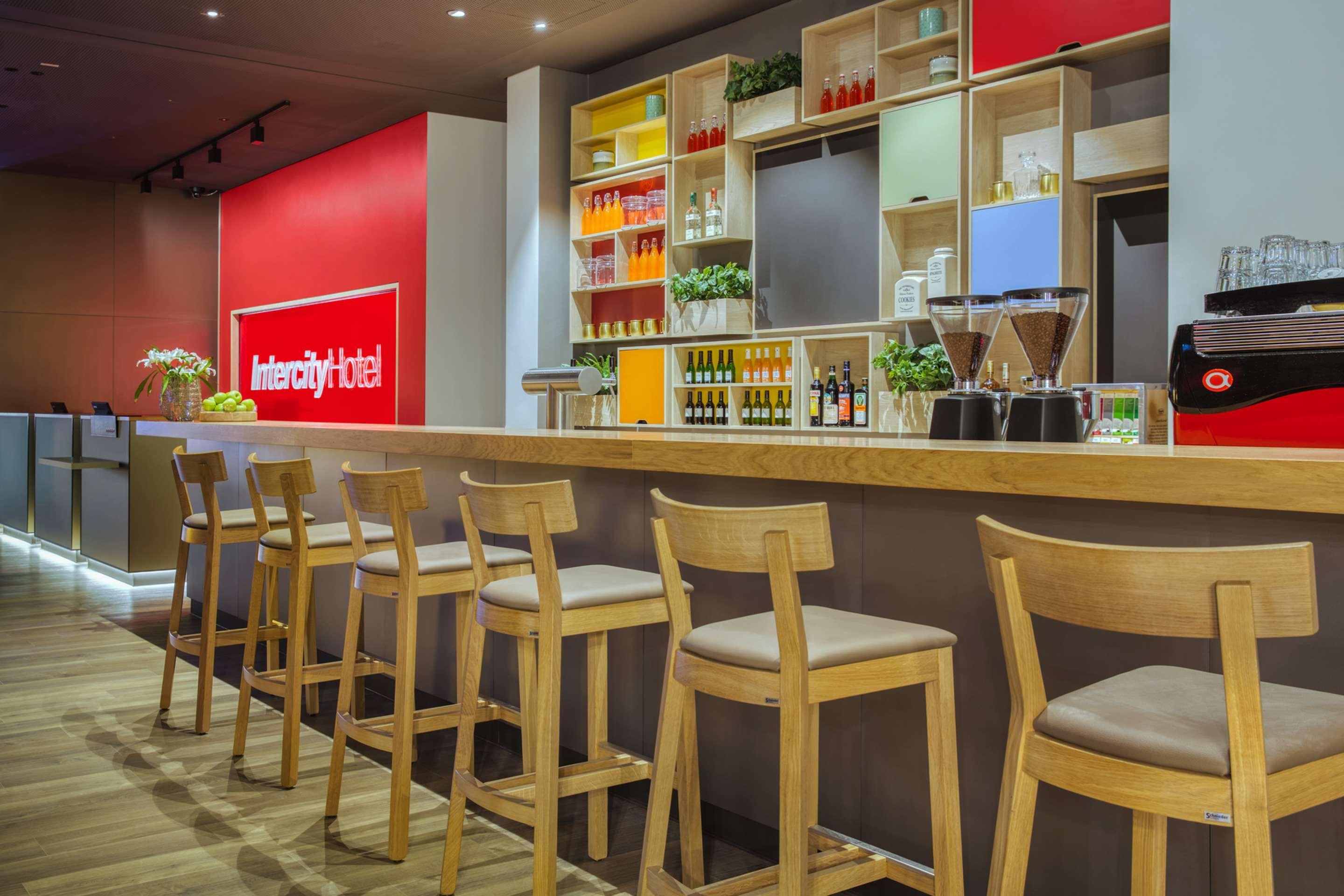 Intercityhotel Хилдесхайм Екстериор снимка