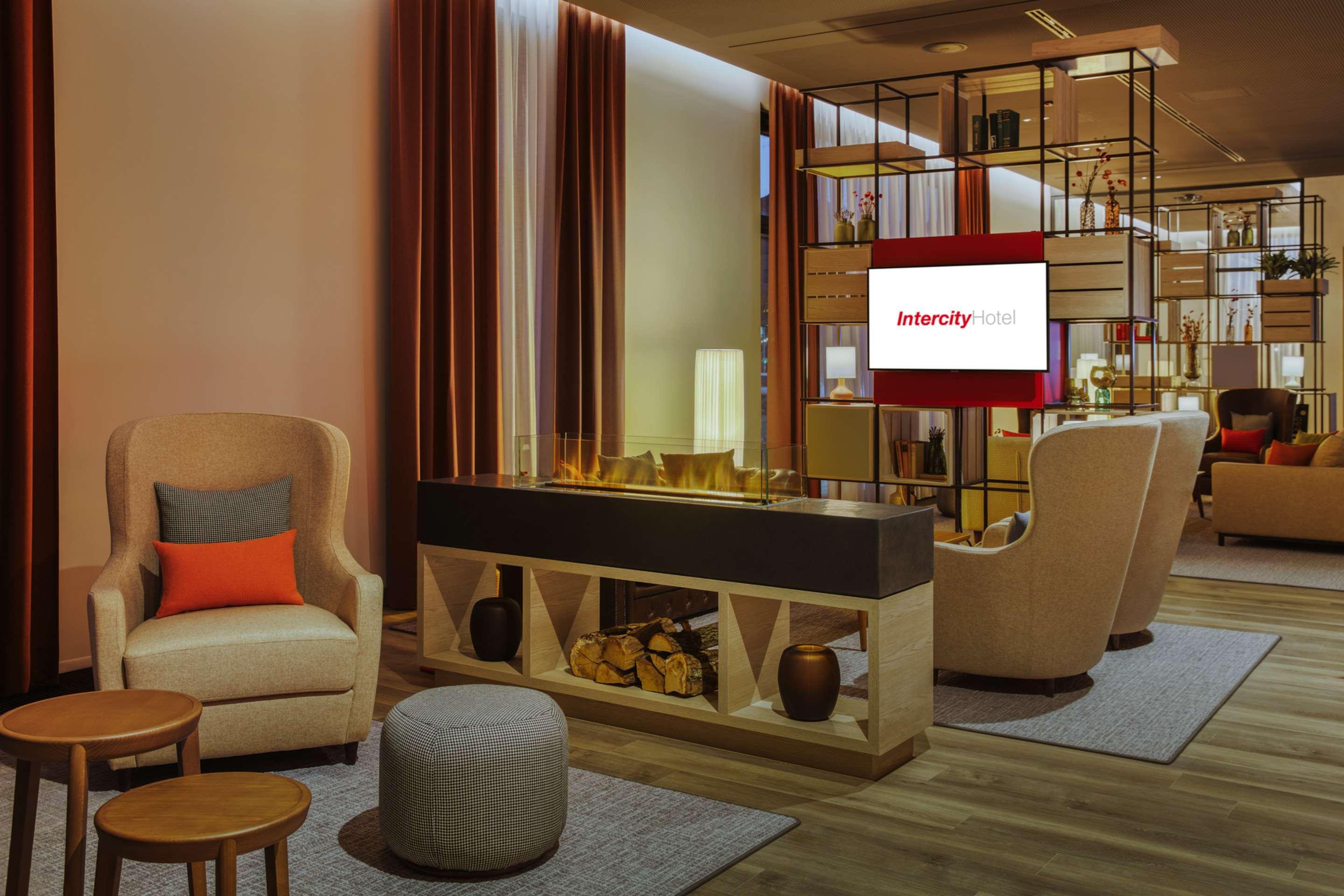 Intercityhotel Хилдесхайм Екстериор снимка